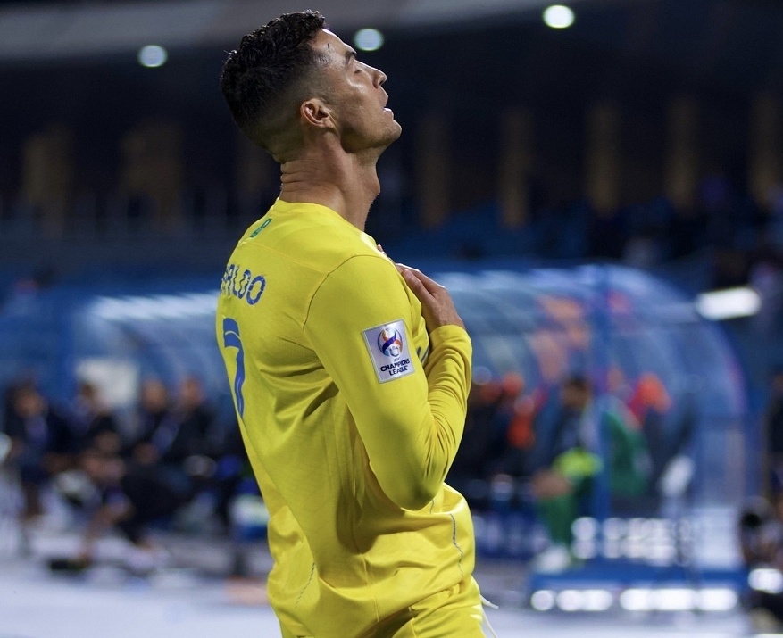 里程碑夜圣安东尼奥马刺战术微调，葡超集结日刷纪录，赛场秩序良好，训练强度明显提升的简单介绍