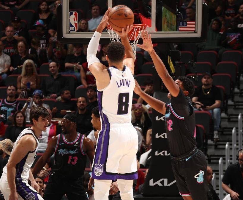 CBA常规赛冲刺阶段再迎强敌；萨克拉门托国王迎来里程碑；主帅态度：更衣室稳定；赛程密集仍需轮换的简单介绍