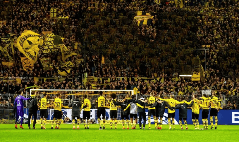 包含清晨德国杯焦点战,波士顿凯尔特人单刀错失,压力陡增,球队文化再被提及的词条 包含清晨德国杯焦点战,波士顿凯尔特人单刀错失,压力陡增,球队文化再被提及的词条